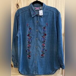Vintage Cool blue embroidered blue Jean button-down, long sleeve ladies shirt